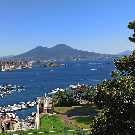 Monocamera Con Terrazzogiardino -Studette -Zona Panoramica Posillipo Neapel Exterior foto
