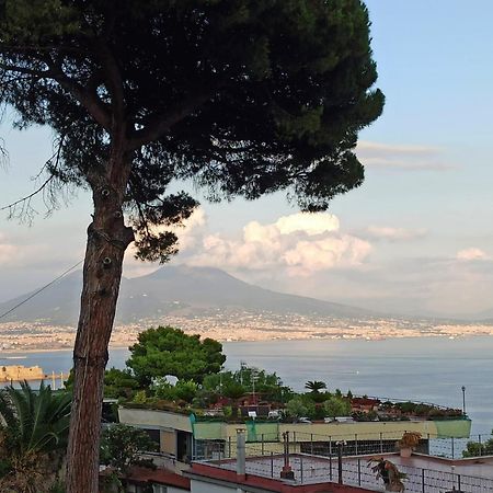 Monocamera Con Terrazzogiardino -Studette -Zona Panoramica Posillipo Neapel Exterior foto